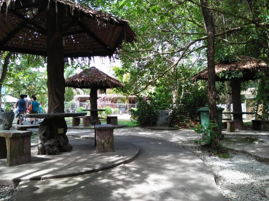 Hotel Felda Residence Hot Springs Sungkai Kültér fotó