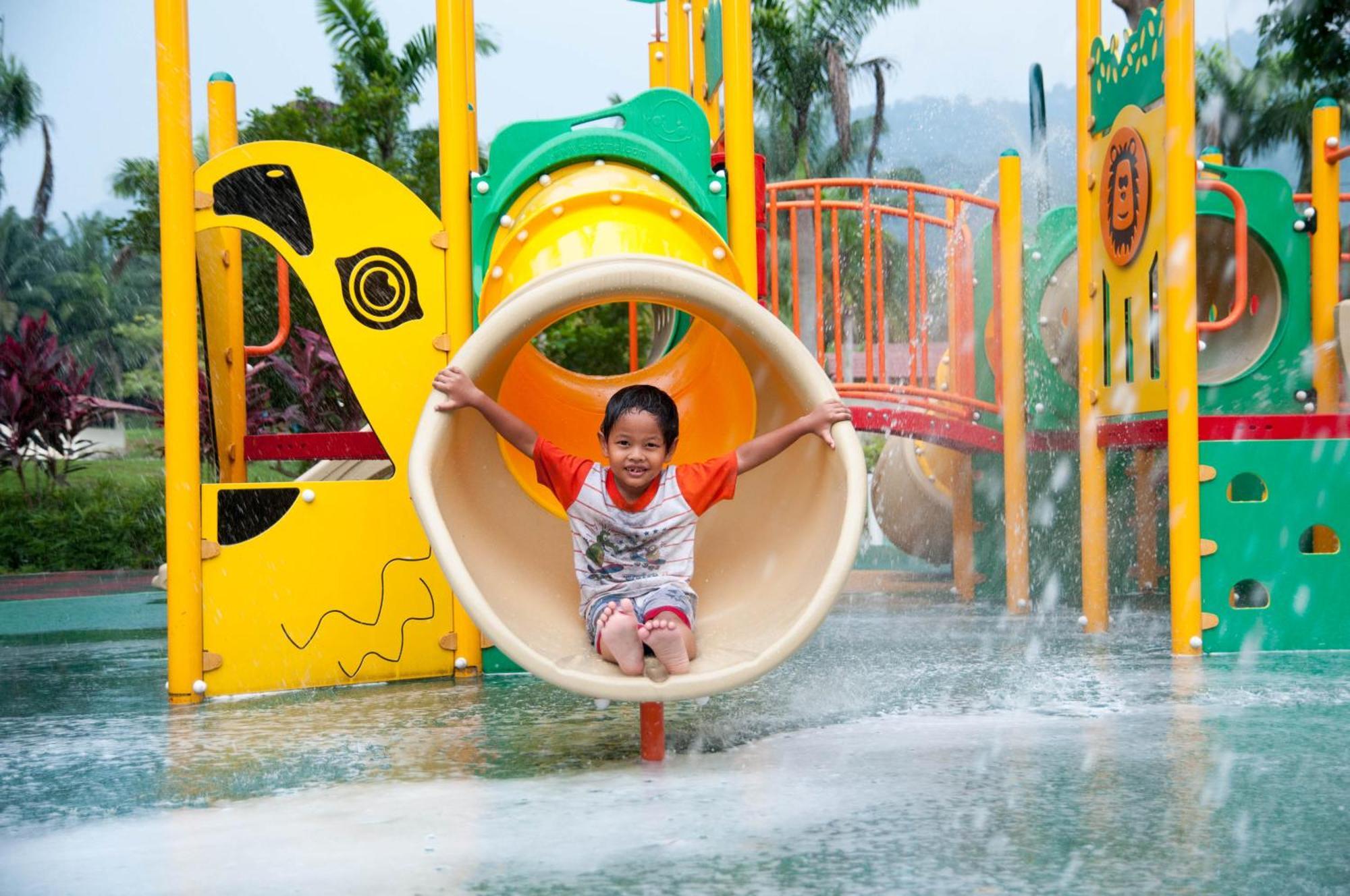 Hotel Felda Residence Hot Springs Sungkai Kültér fotó