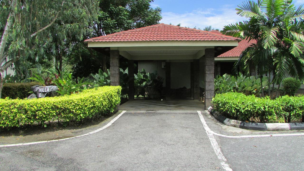 Hotel Felda Residence Hot Springs Sungkai Kültér fotó