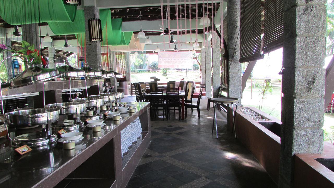 Hotel Felda Residence Hot Springs Sungkai Kültér fotó
